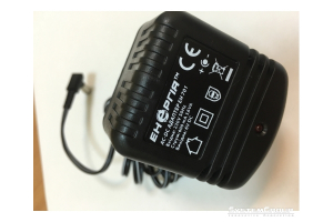 Блок питания  6v 600mA к весам  Camry                 