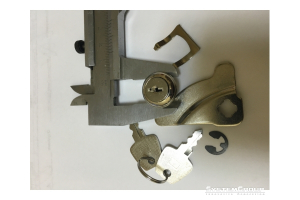 Замок и  ключ к денежному ящику TYSSO PCD-438 внутренний